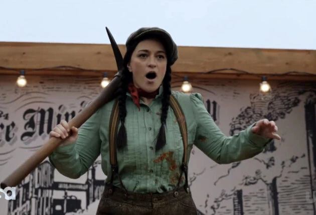 Кадры из сериала Засланец из космоса 4 сезон