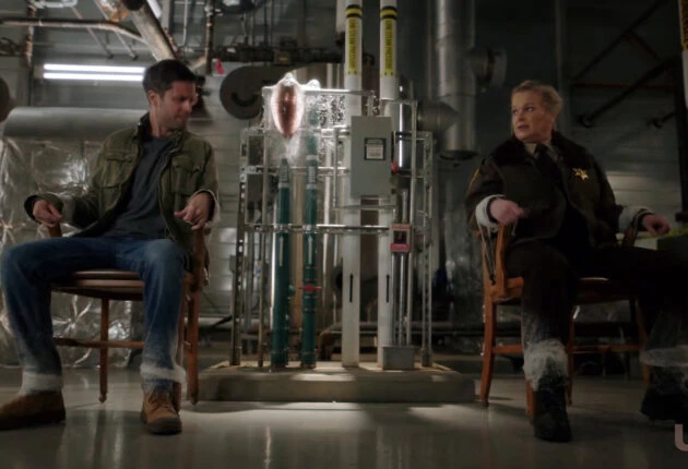 Кадры из сериала Засланец из космоса 4 сезон